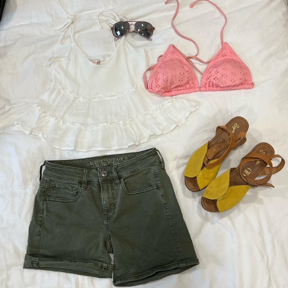 American Eagle Super Stretch Shorts